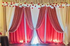 Decor 113-red-backdrop